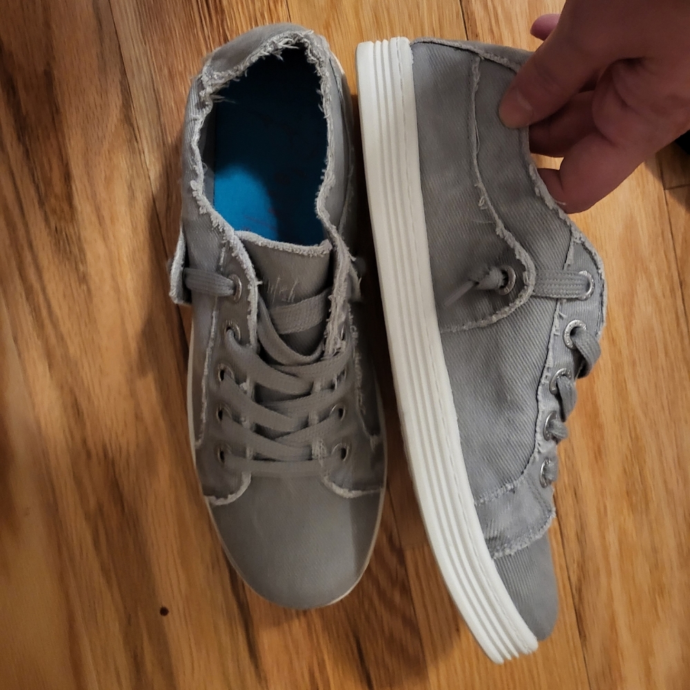 Blowfish shoes brand new